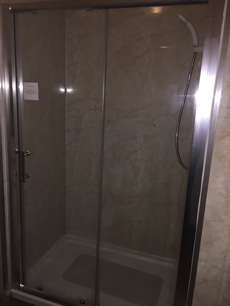 Family Triple Room, Shared Bathroom photo 3