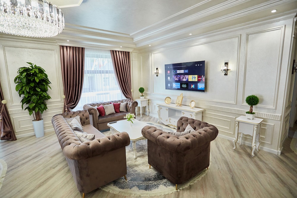 Presidential Room