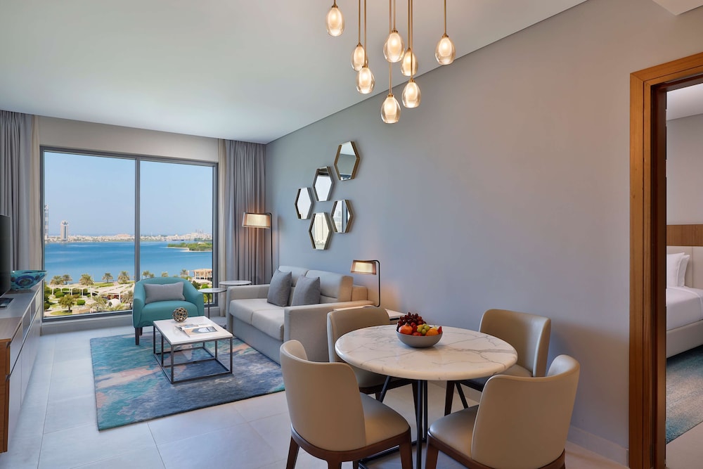 Family Apartment, 2 Bedrooms, Multiple Beds, Connecting Rooms With Waterfront View