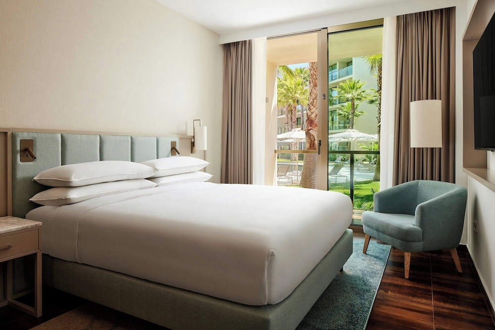 Suite, 1 Bedroom, Balcony photo 1