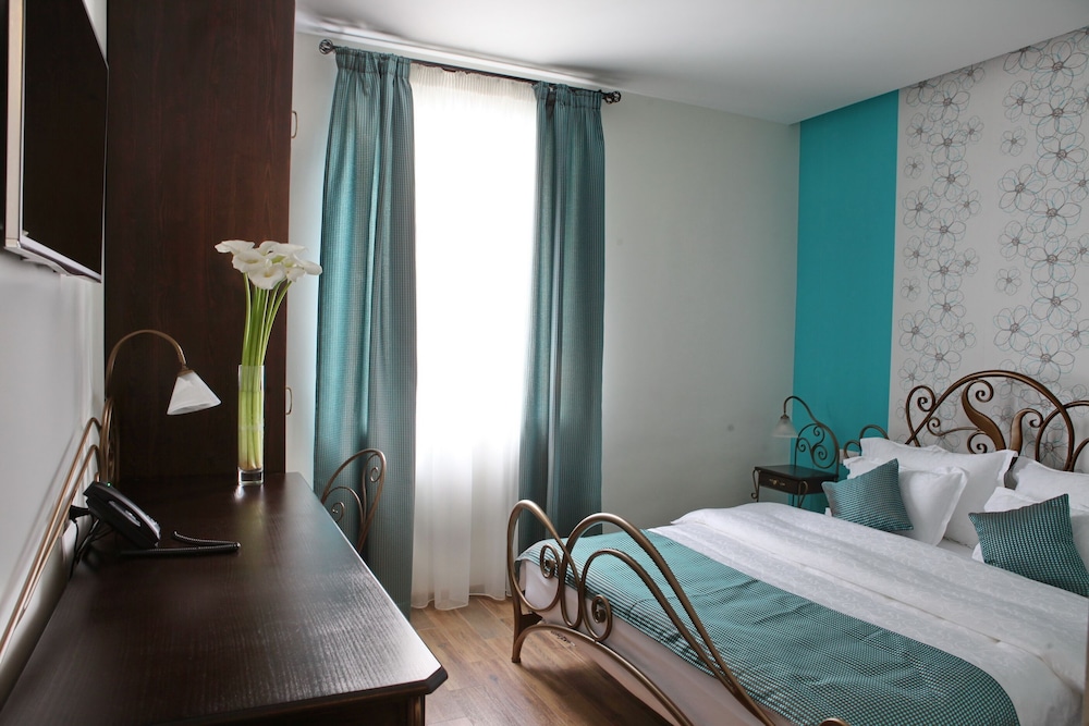 Deluxe Room photo 2