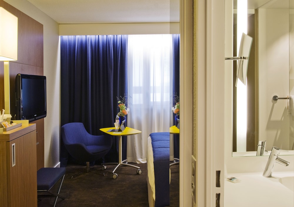 Privilege, Double Room, 1 Double Bed with Sofa bed - Photo 3