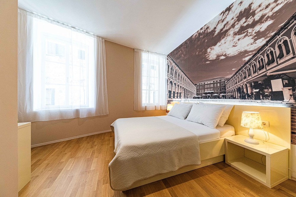 City Room