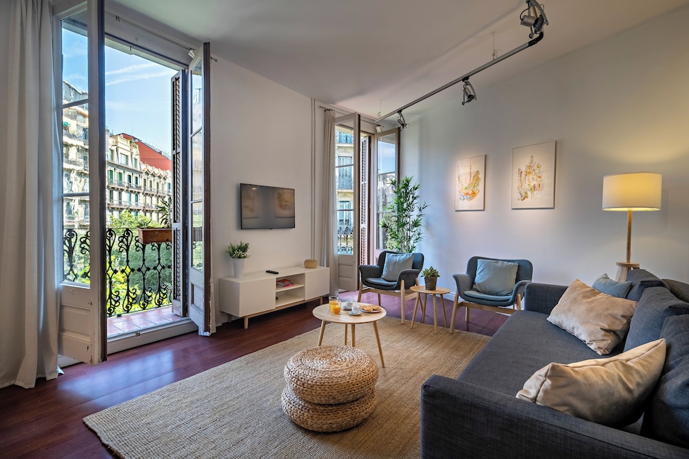 Apartamento Confort, Balcón, Vista a la Ciudad