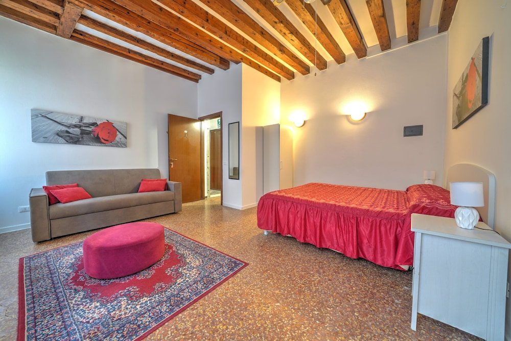 Standard Apartment, 2 Bedrooms photo 1