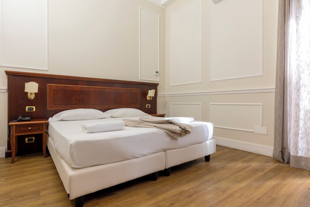 Basic Double or Twin Room