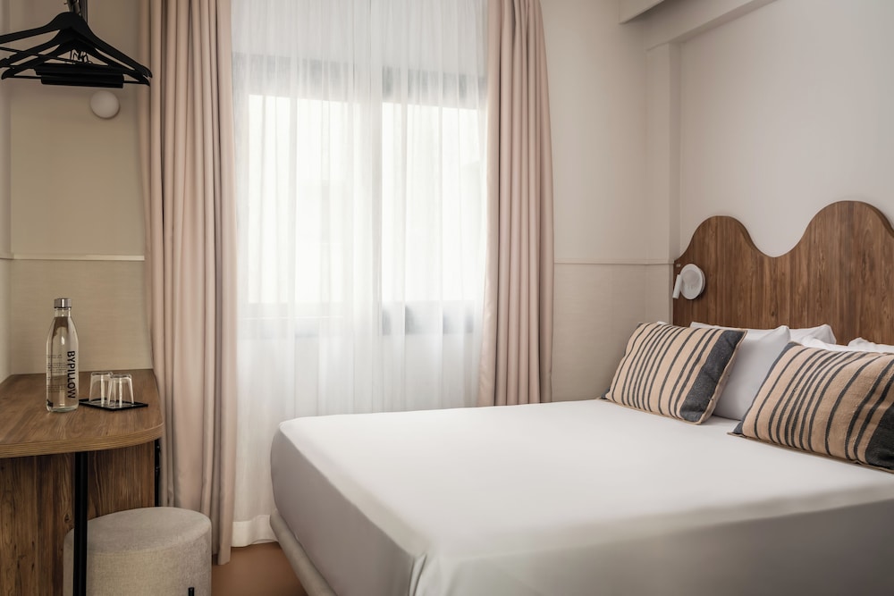 Economy Double Room - Photo 1