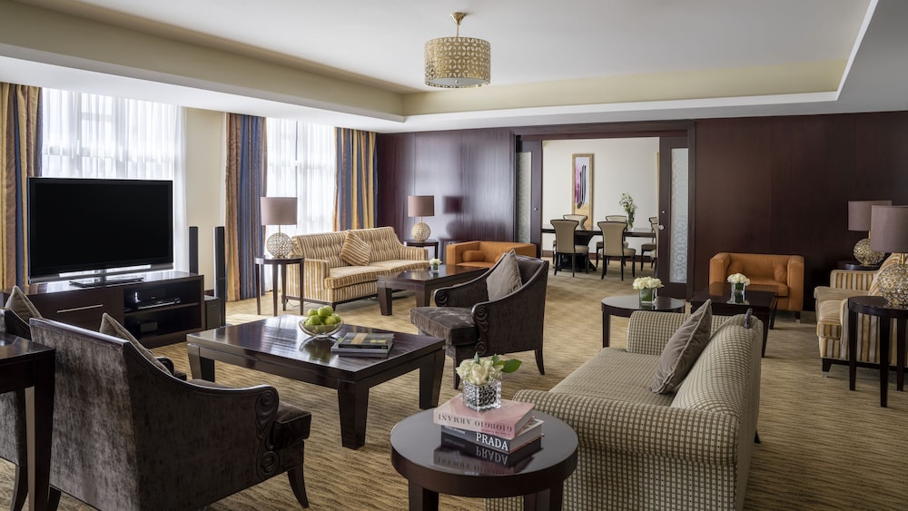 Royal Suite, 4 Bedrooms - Photo 3