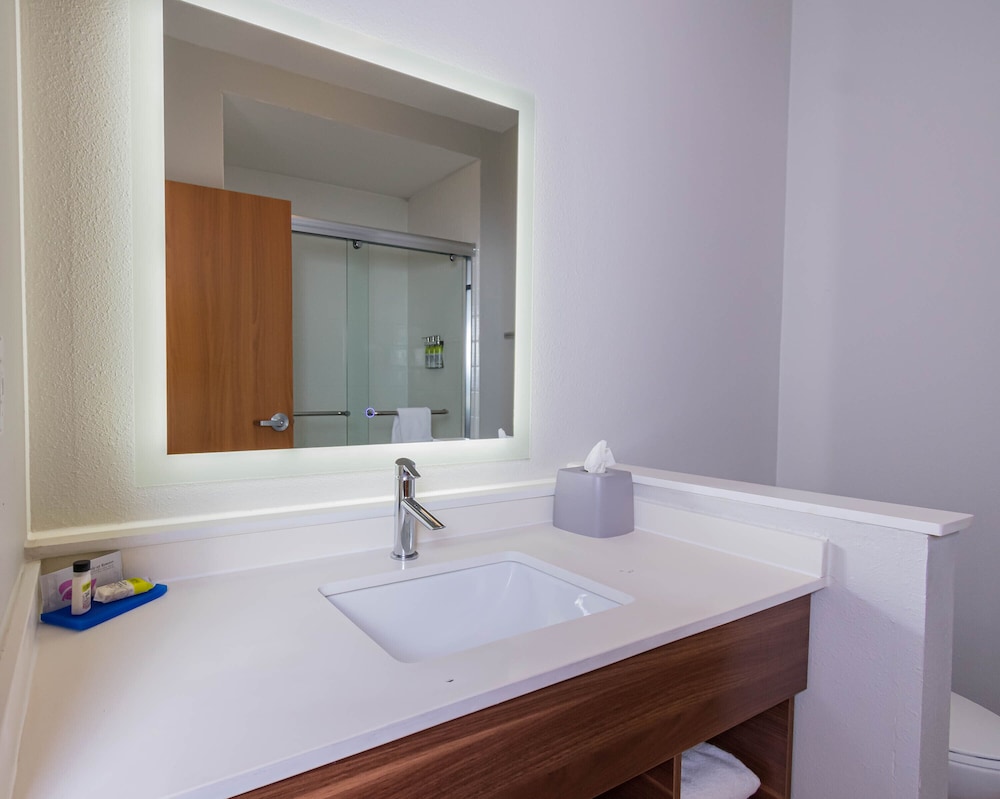 Standard Room - Photo 5