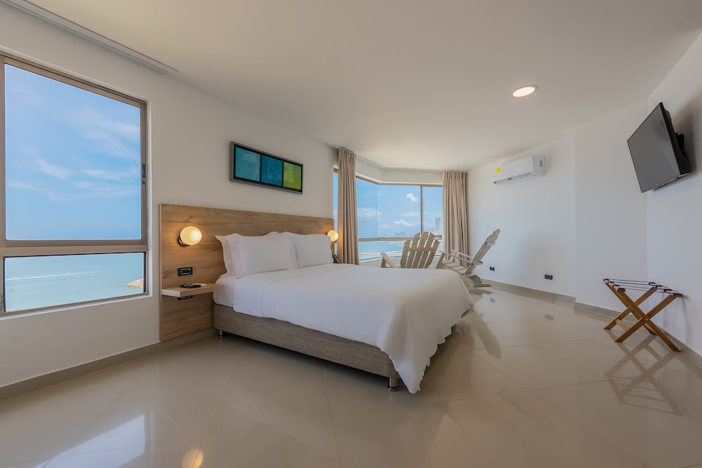 Superior Double Room, Sea View - Photo 2