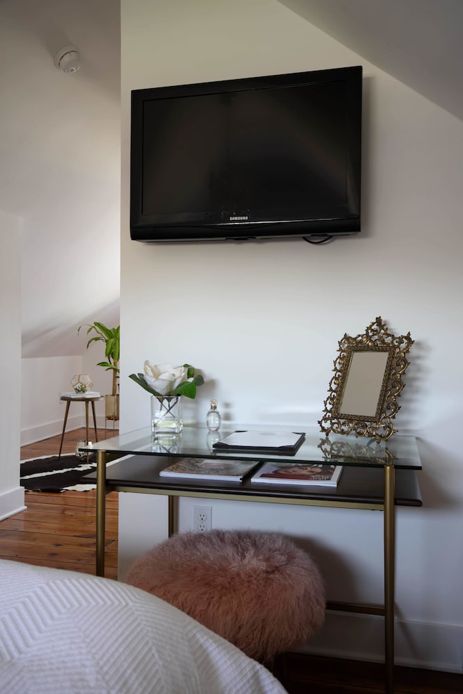 Deluxe Suite photo 3