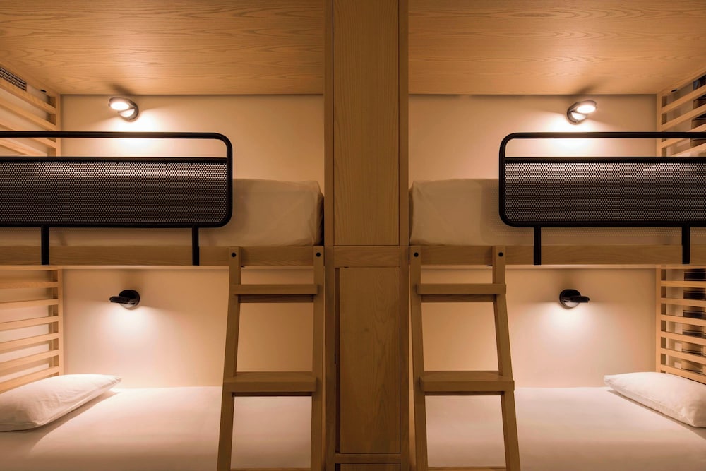 Room, Multiple Beds - Photo 4