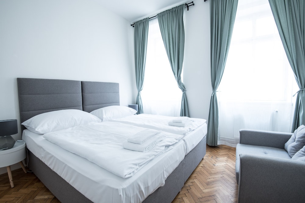 City Apartment, 3 Bedrooms