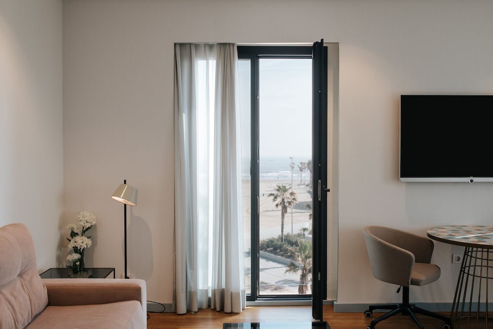 Junior Suite, 1 Queen Bed with Sofa bed, Sea View - Photo 24
