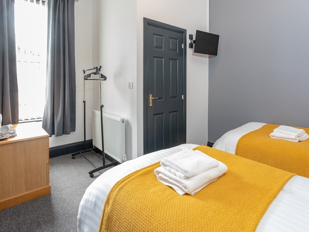 Double Or Twin Room, Ensuite photo 1