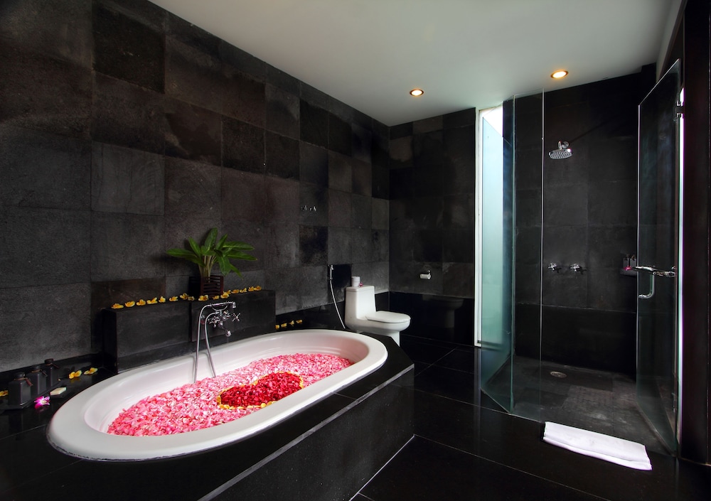 Lagoon Pool Access Villa - Photo 9
