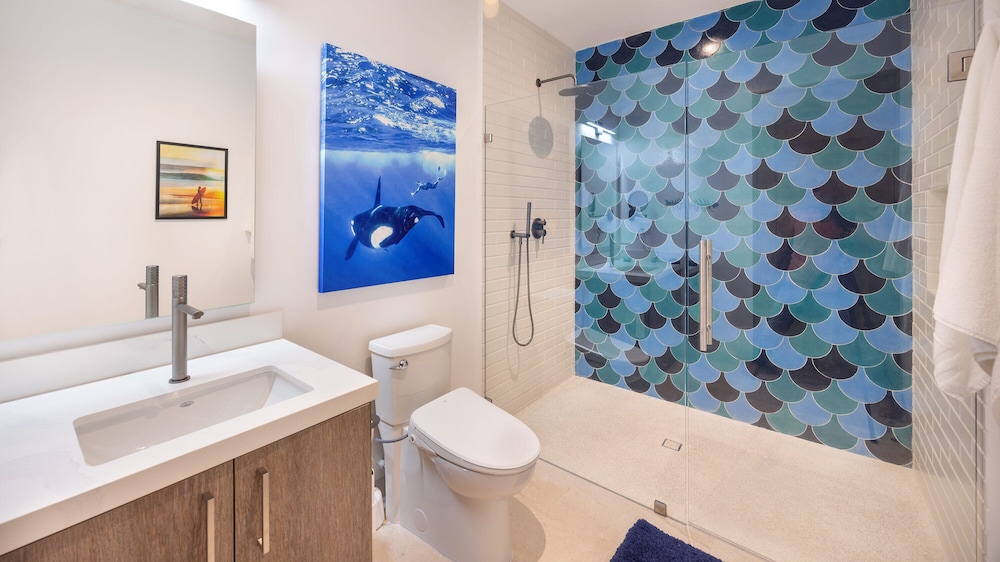 Premium Condo photo 2