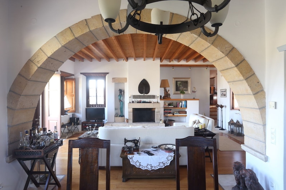 Villa, 5 Bedrooms photo 3
