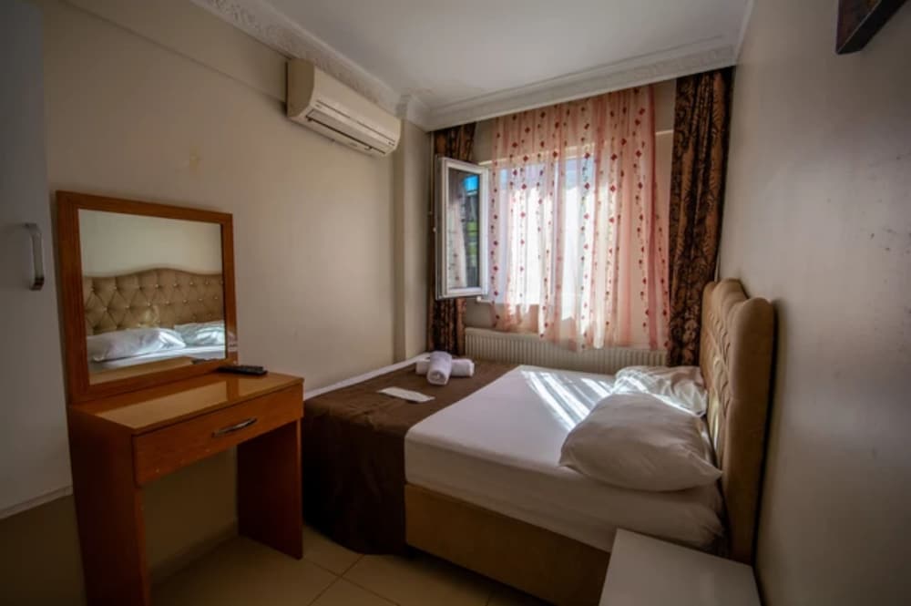 Classic Double Room photo 2