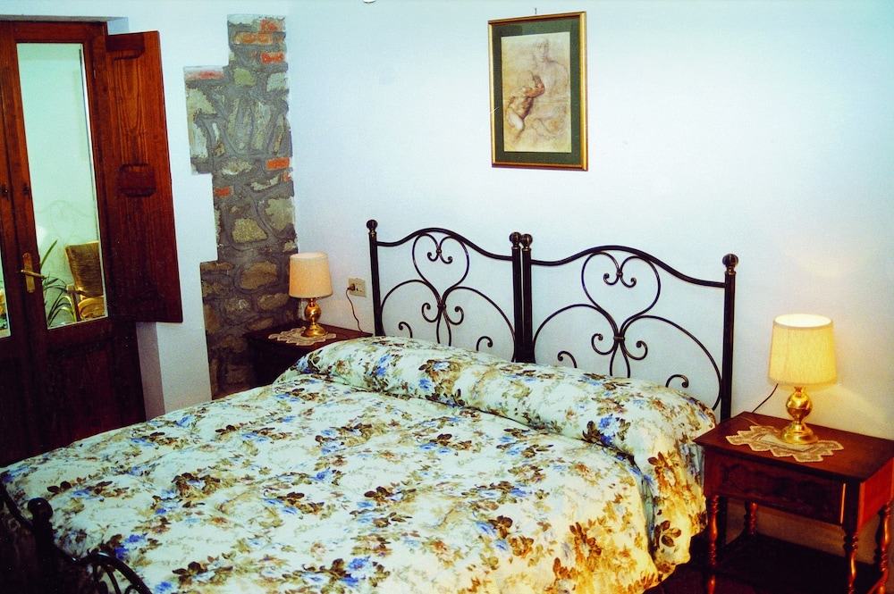 Apartment, 1 Bedroom, Hill View photo 1