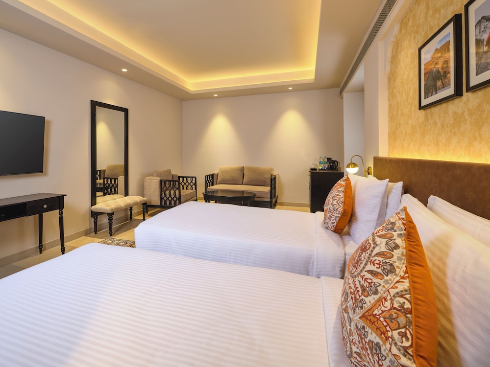 Premium Twin Room - Photo 4
