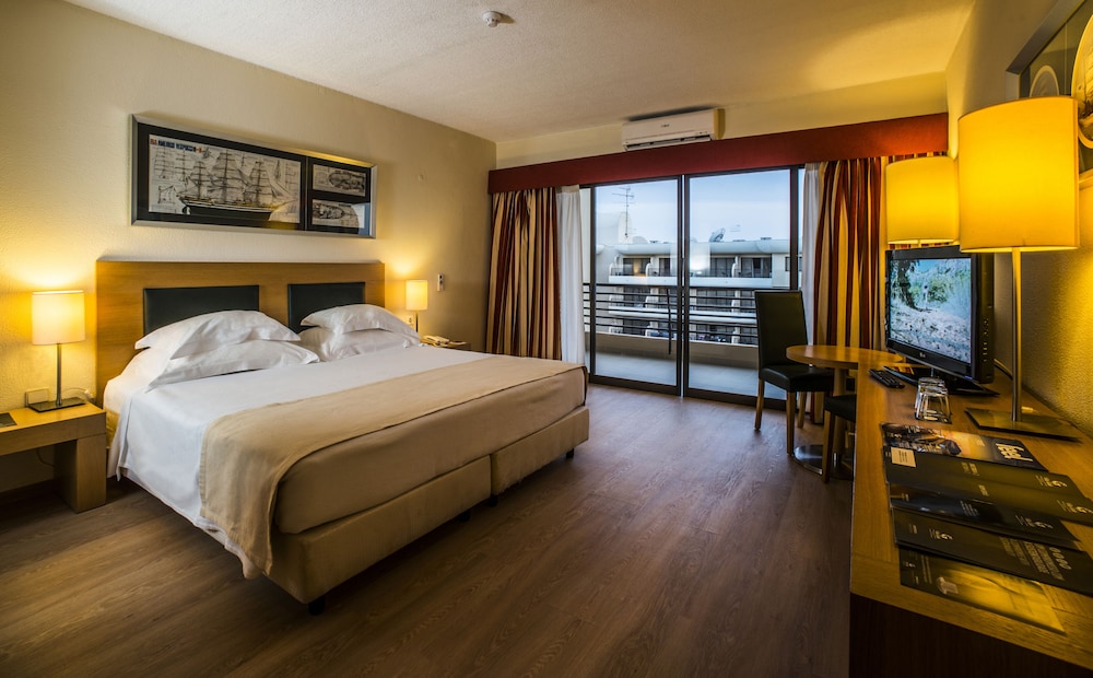 Twin Room (Single Use) - Photo 1