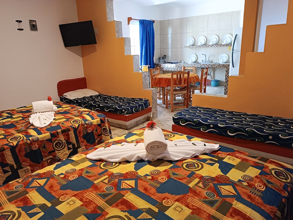 Comfort Quadruple Room, 2 Double Beds, Kitchenette photo 1