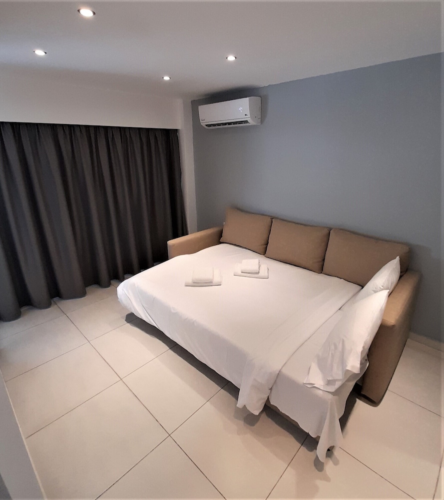Quadruple Room photo 2
