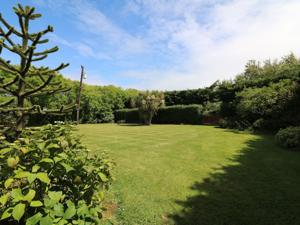 Cottage photo 1