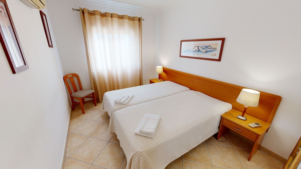 Standard Apartment, 2 Bedrooms photo 2