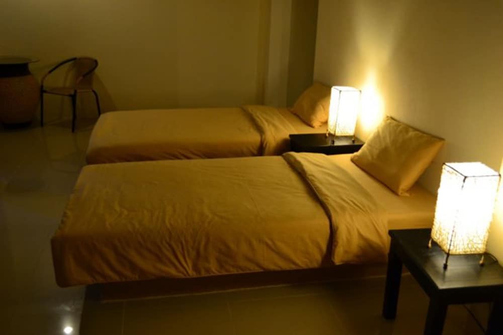 Standard Twin Room photo 3