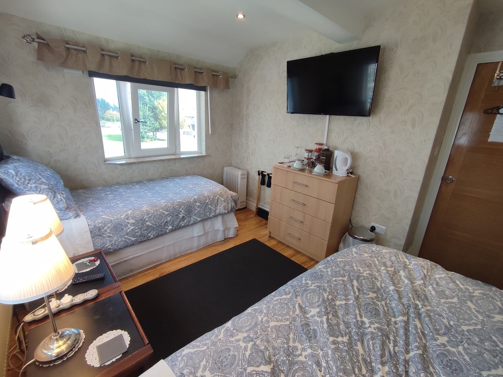 Standard Twin Room, 2 Twin Beds, Non Smoking, Garden View photo 2