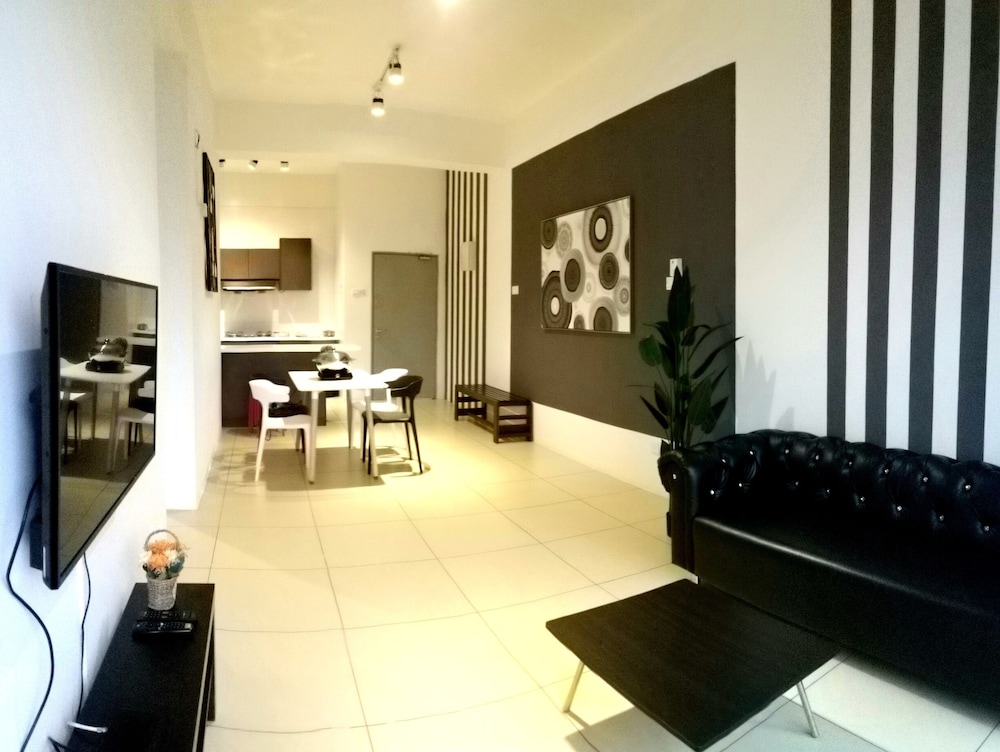 Family Apartment, 3 Bedrooms, Non Smoking, Mountain View photo 2