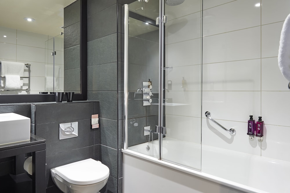 Standard Twin Room - Photo 3