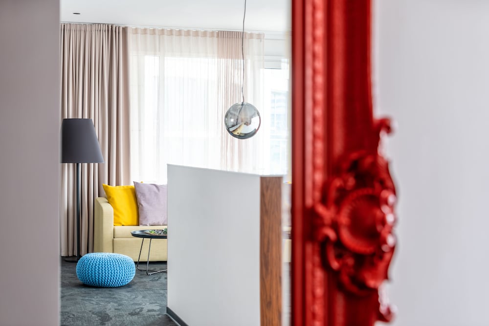Suite with Balcony & River view - Photo 6