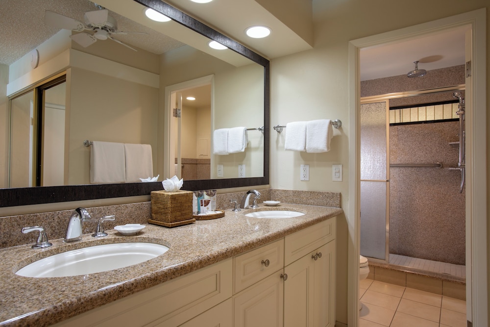 Suite, 2 Bedrooms, Oceanfront photo 2