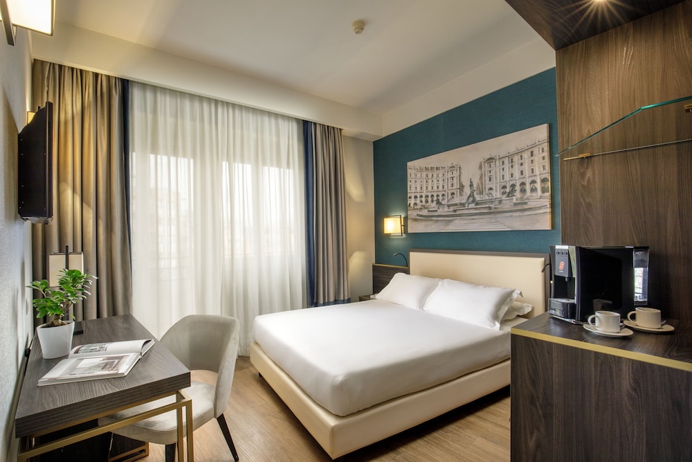 Deluxe Double or Twin Room photo 1