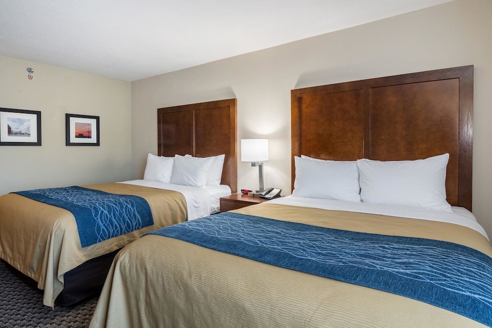 Room, 2 Queen Beds, Non Smoking (Upgraded)
