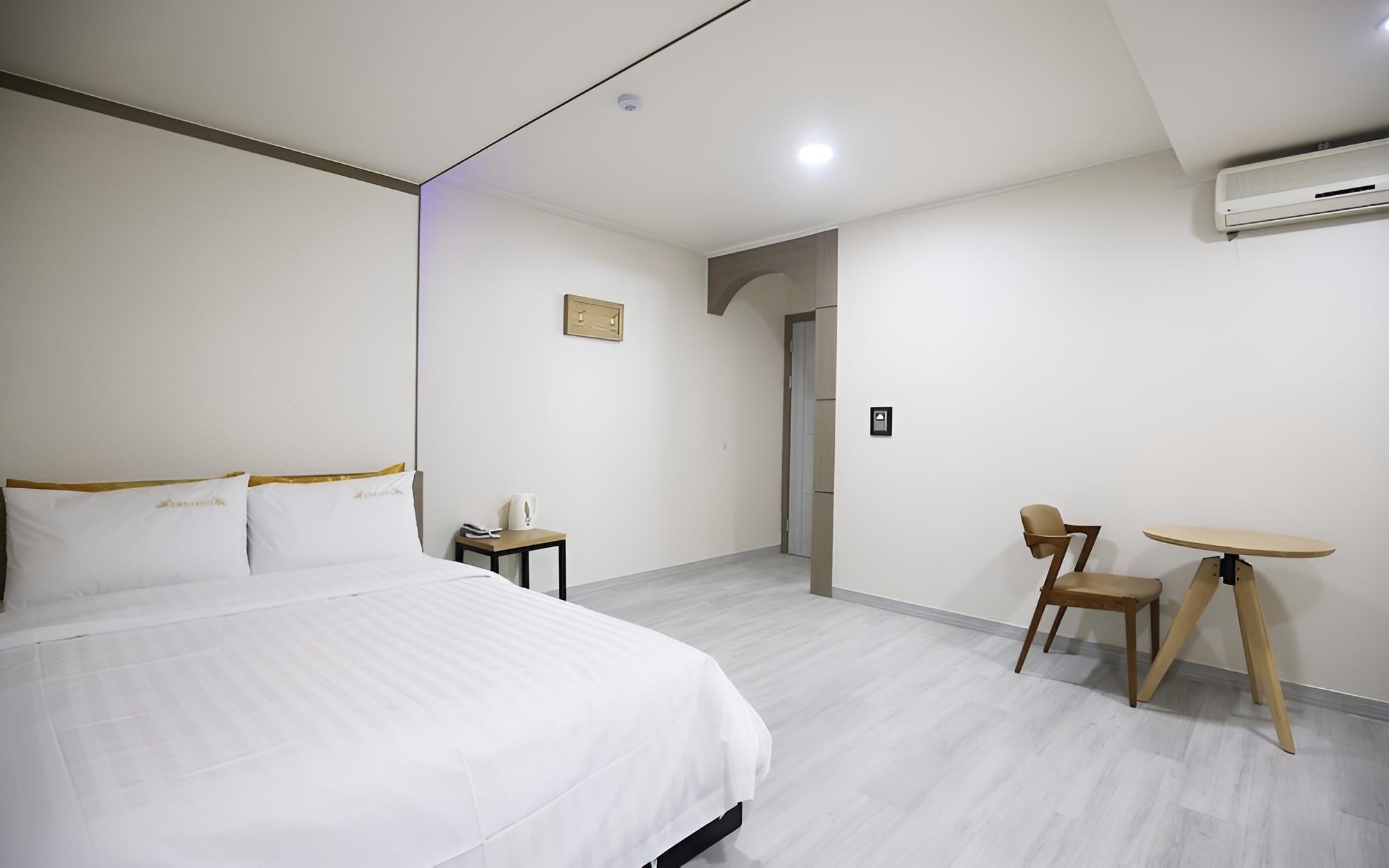 Room (Event Room) photo 1