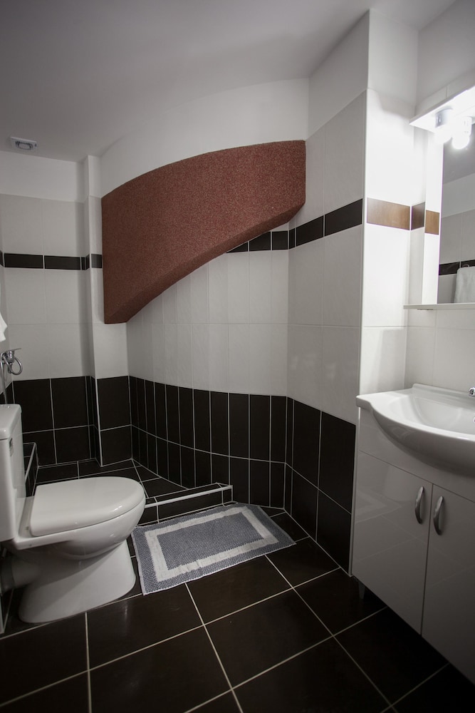 Suite, Balcony - Photo 7