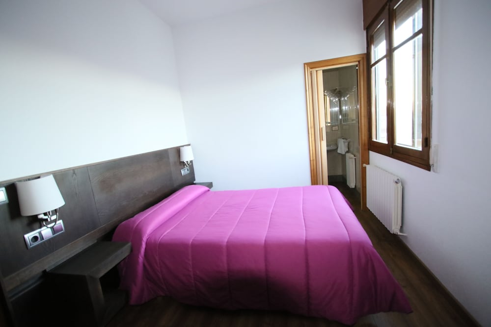 Habitación Doble o con Dos Camas