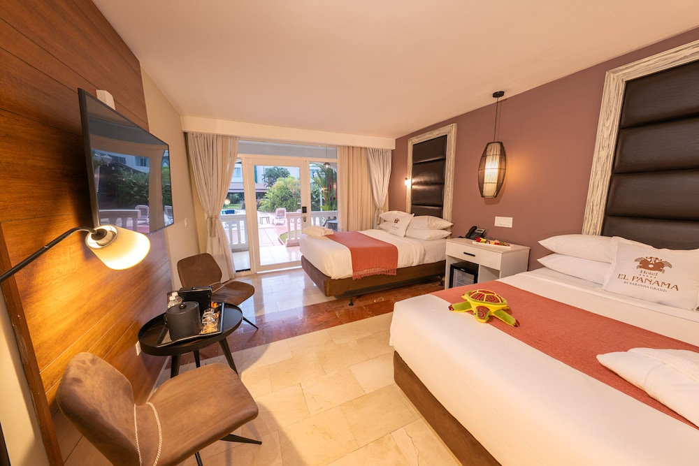 2 Double Beds, Cabana Room, Poolside Room - Photo 7