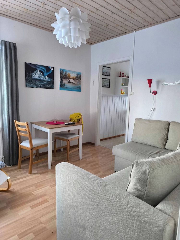 House, 2 Bedrooms, Smoking photo 1
