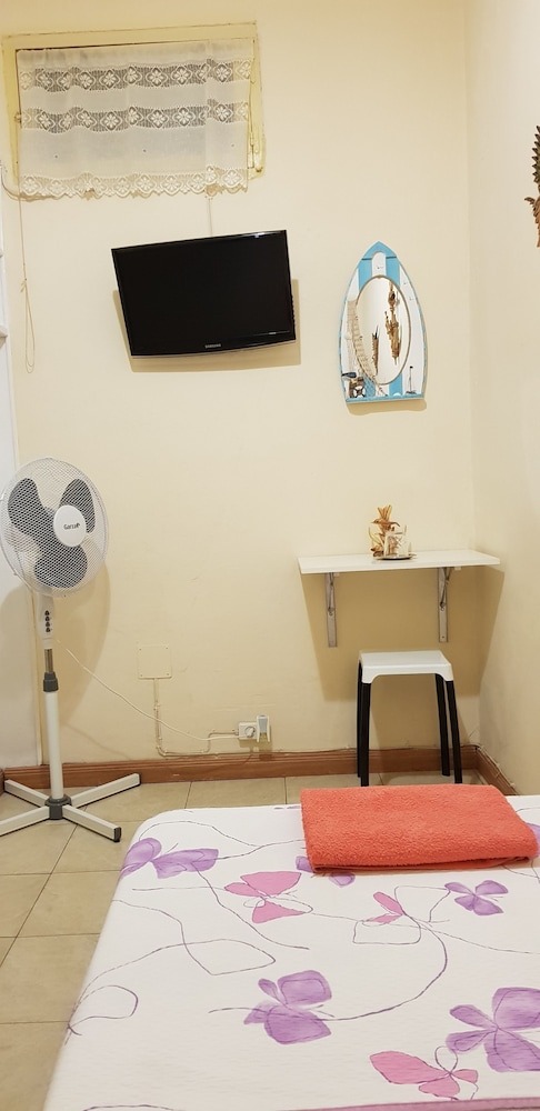 Habitación individual, baño compartido