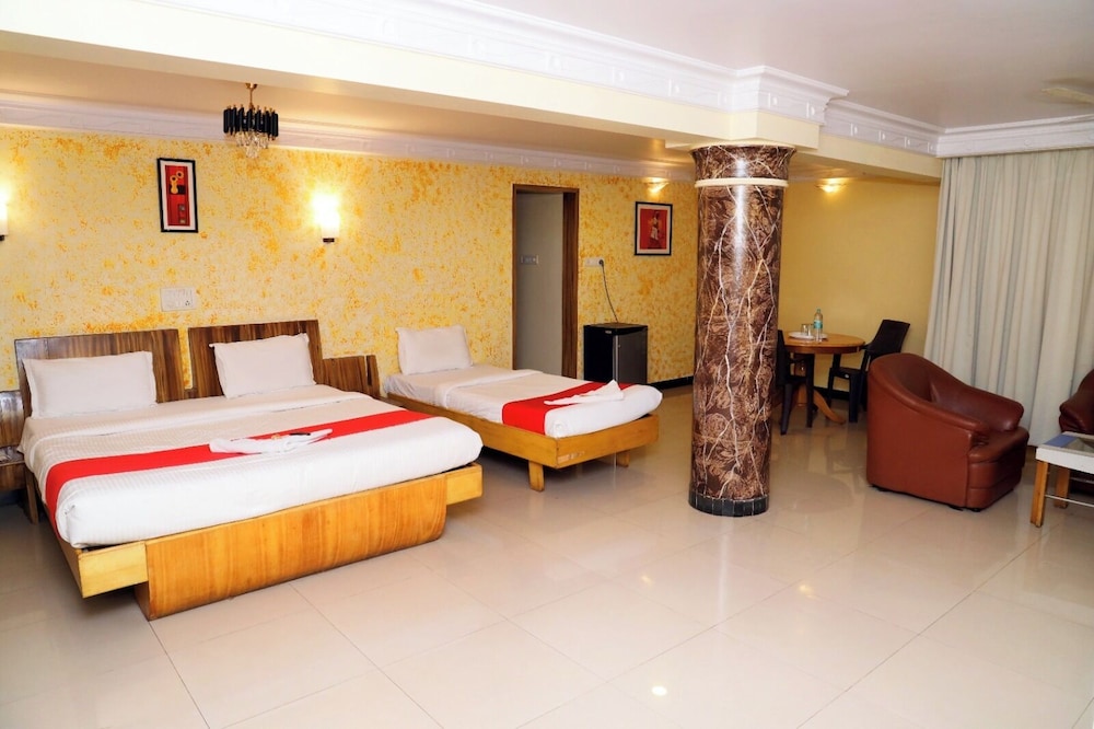 Deluxe Double Room photo 2