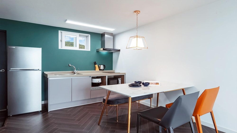 Basic Room, 1 Bedroom (201 (Ocean view)) - Photo 2