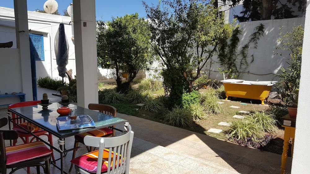 Comfort Apartment photo 2
