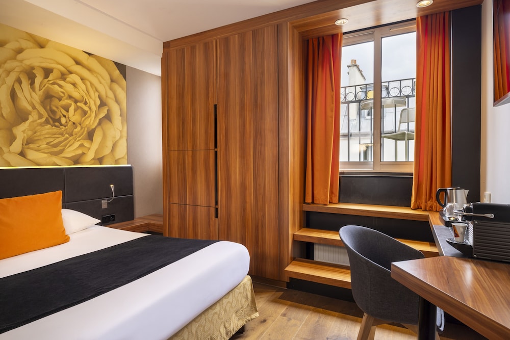 Deluxe Double Room, Balcony photo 1