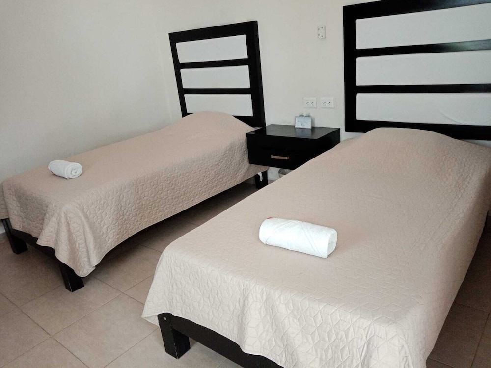 Standard Twin Room photo 1