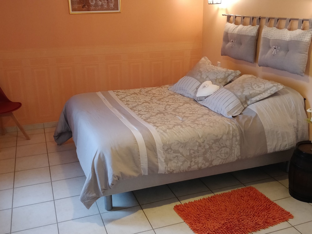 Classic Double Room, Private Bathroom (Nectar) photo 2